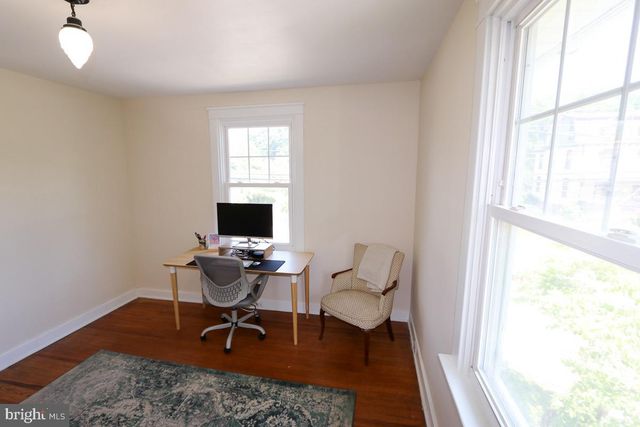 1952 SUSQUEHANNA RD, Abington, PA 19001