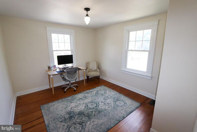 1952 SUSQUEHANNA RD, Abington, PA 19001