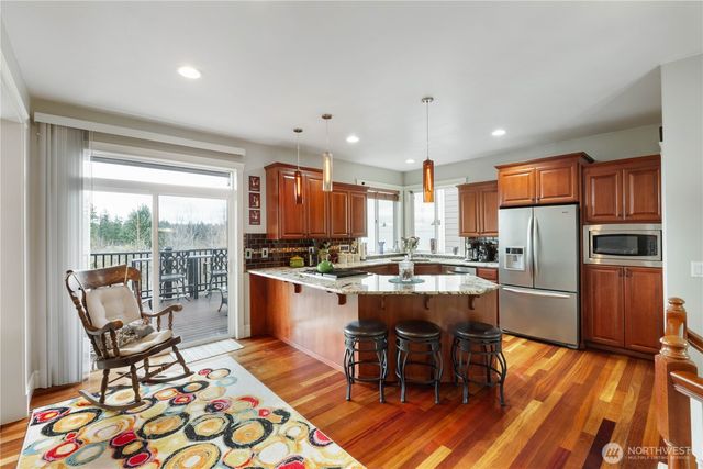 7802 211th Avenue E, Bonney Lake, WA 98391