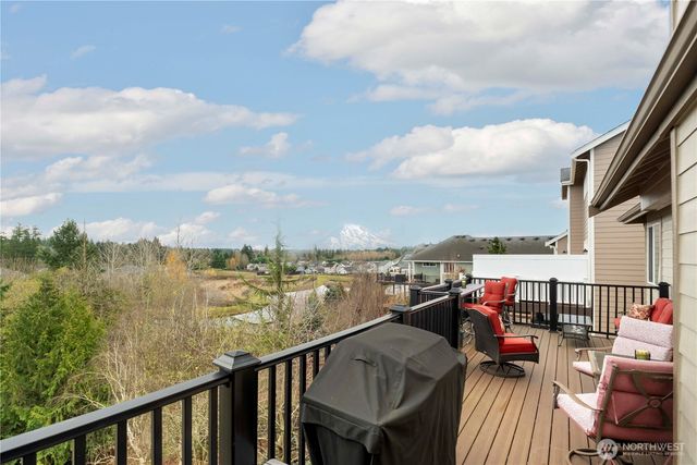 7802 211th Avenue E, Bonney Lake, WA 98391