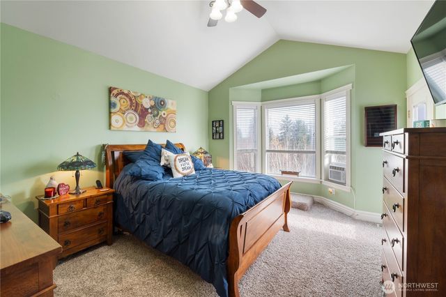 7802 211th Avenue E, Bonney Lake, WA 98391