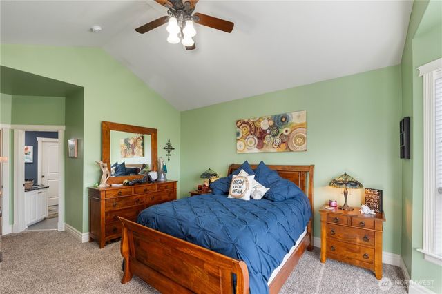 7802 211th Avenue E, Bonney Lake, WA 98391