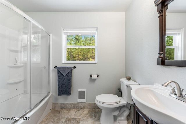 11516 W Crystal Bay Rd, Post Falls, ID 83854
