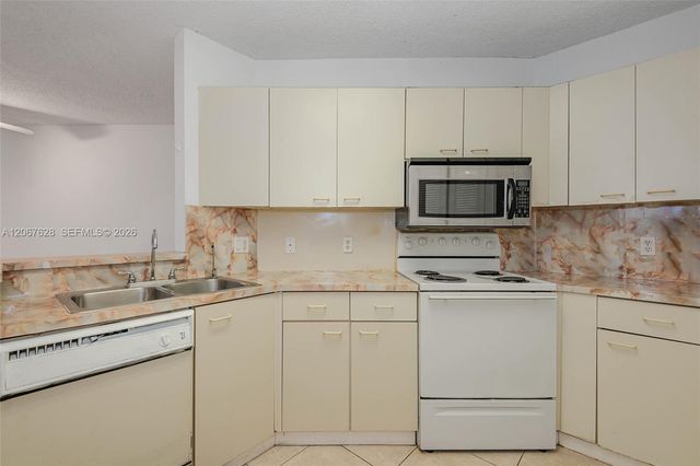 6272 NW 186th Street 106, Miami, FL 33015