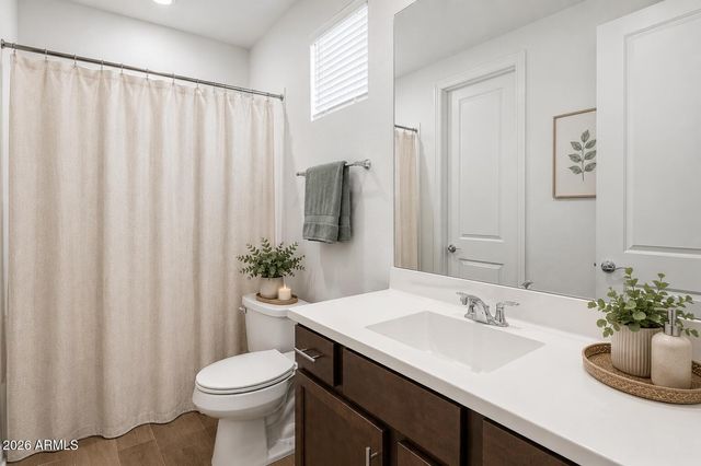 17190 W GRACEMONT Street, Surprise, AZ 85388