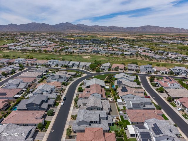 17190 W GRACEMONT Street, Surprise, AZ 85388