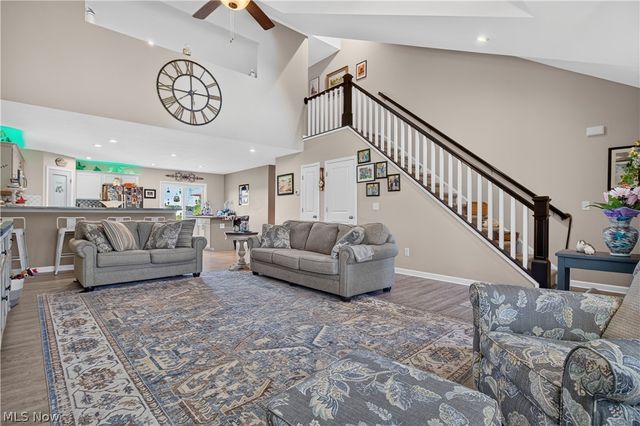 48600 Middle Ridge Road, Amherst, OH 44001