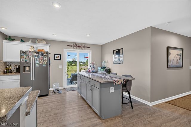 48600 Middle Ridge Road, Amherst, OH 44001