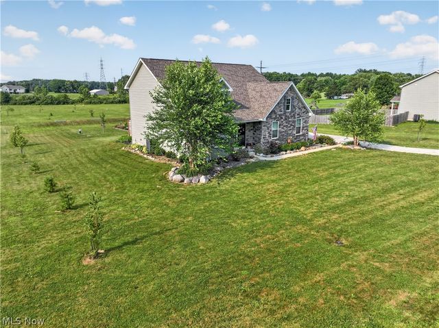 48600 Middle Ridge Road, Amherst, OH 44001