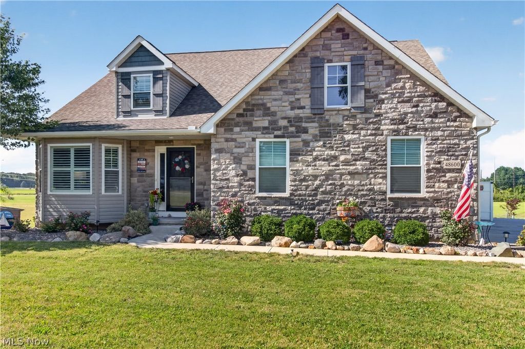 48600 Middle Ridge Road, Amherst, OH 44001