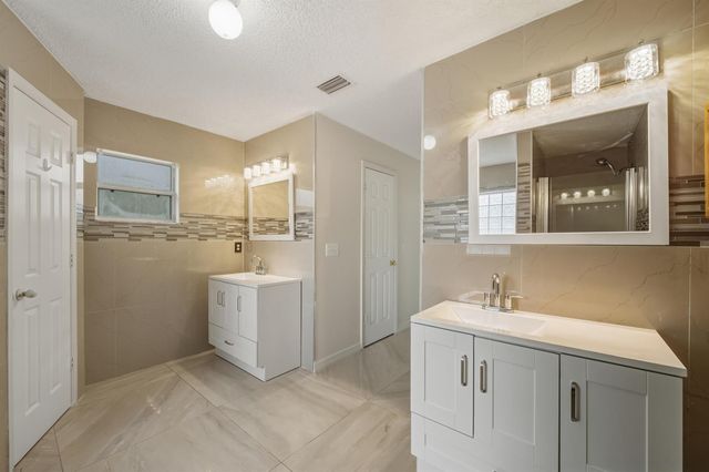 7608 Deland Avenue, Fort Pierce, FL 34951