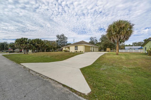 7608 Deland Avenue, Fort Pierce, FL 34951
