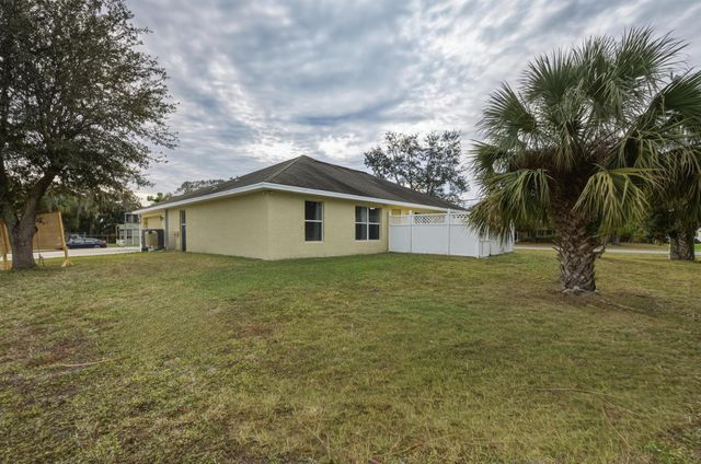 7608 Deland Avenue, Fort Pierce, FL 34951