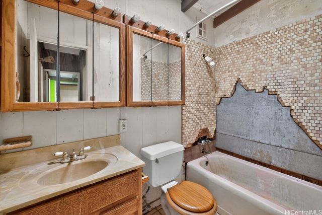 2039 Akaikai Loop, Pearl City, HI 96782