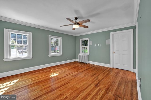 309 WARNER RD, Wayne, PA 19087