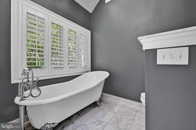 309 WARNER RD, Wayne, PA 19087