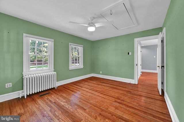 309 WARNER RD, Wayne, PA 19087