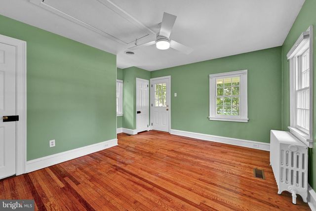 309 WARNER RD, Wayne, PA 19087
