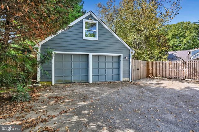 309 WARNER RD, Wayne, PA 19087