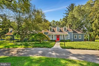 309 WARNER RD, Wayne, PA 19087