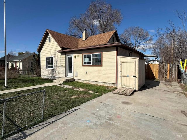 1111 14th Ave S, Nampa, ID 83651