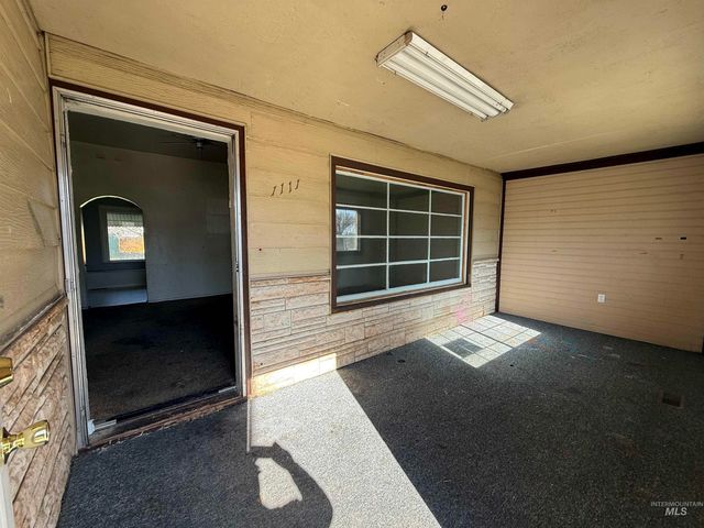 1111 14th Ave S, Nampa, ID 83651