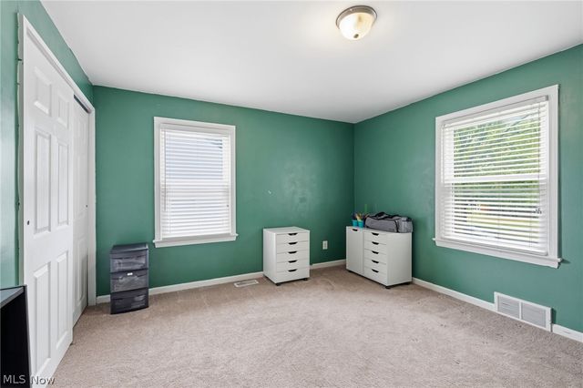 19230 Scottsdale Boulevard, Shaker Heights, OH 44122