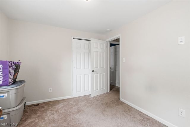19230 Scottsdale Boulevard, Shaker Heights, OH 44122