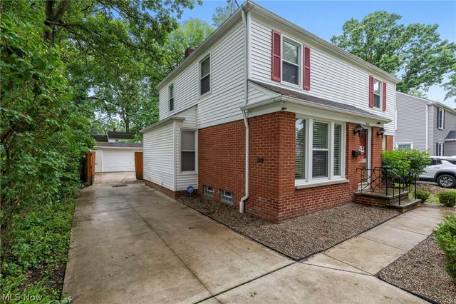 19230 Scottsdale Boulevard, Shaker Heights, OH 44122