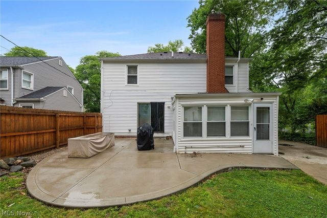 19230 Scottsdale Boulevard, Shaker Heights, OH 44122