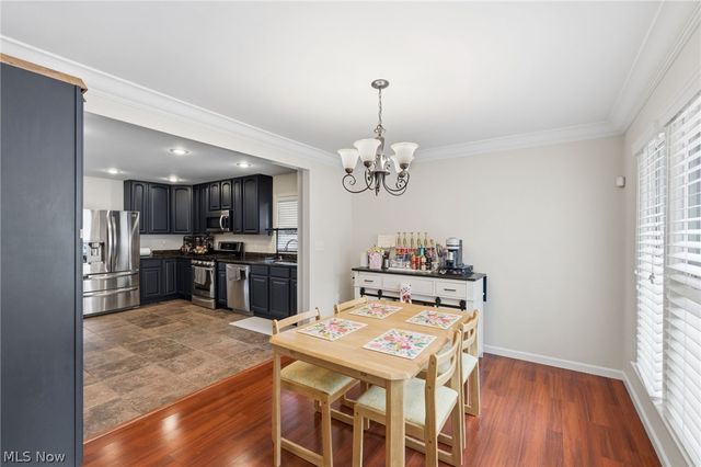 19230 Scottsdale Boulevard, Shaker Heights, OH 44122