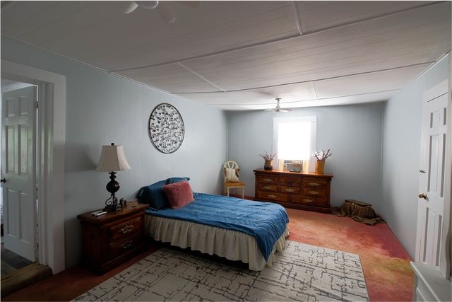 130 S King Street, Seneca, SC 29678