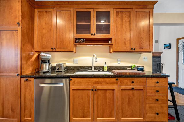 90 Sugarwoods Road, Barre Town, VT 05641