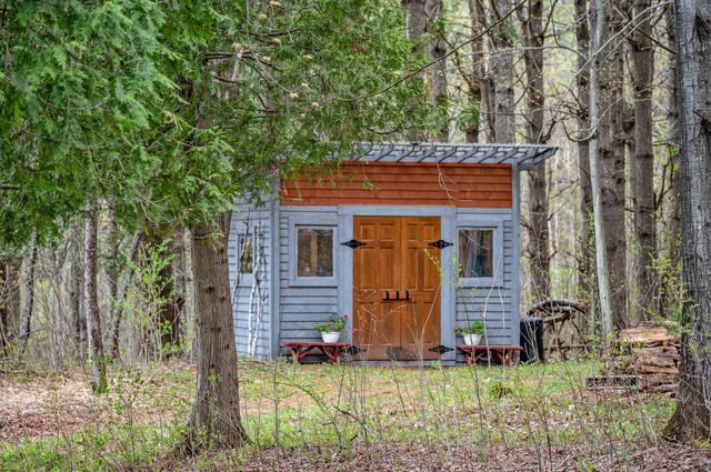 90 Sugarwoods Road, Barre Town, VT 05641