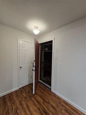 5200 Martel Avenue 13D, Dallas, TX 75206