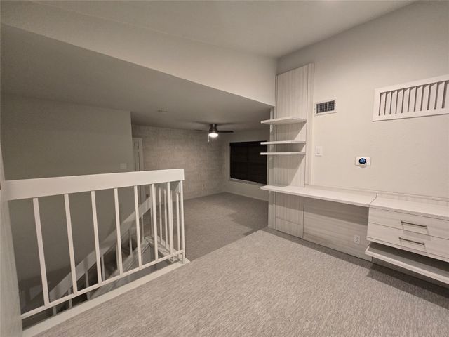 5200 Martel Avenue 13D, Dallas, TX 75206