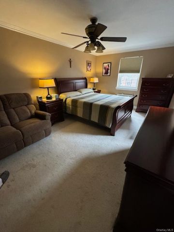 151-20 88th Street 2G, Howard Beach, NY 11414