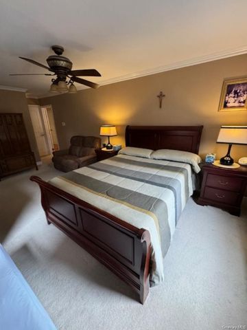 151-20 88th Street 2G, Howard Beach, NY 11414