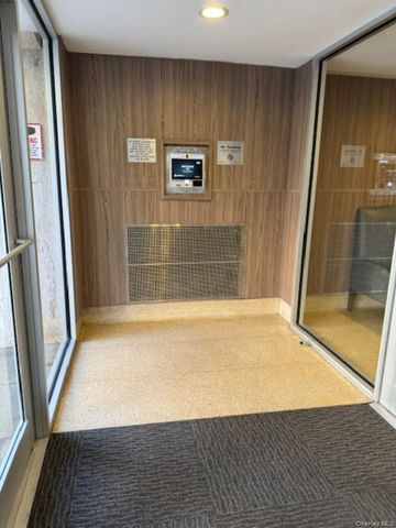 151-20 88th Street 2G, Howard Beach, NY 11414