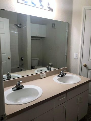 3725 CONROY ROAD 2113, Orlando, FL 32839