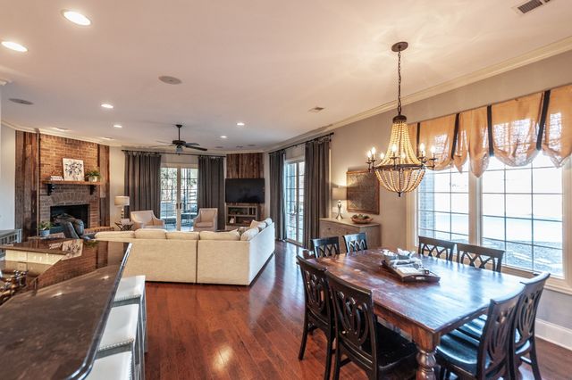 2436 Long Hollow Pike, Hendersonville, TN 37075