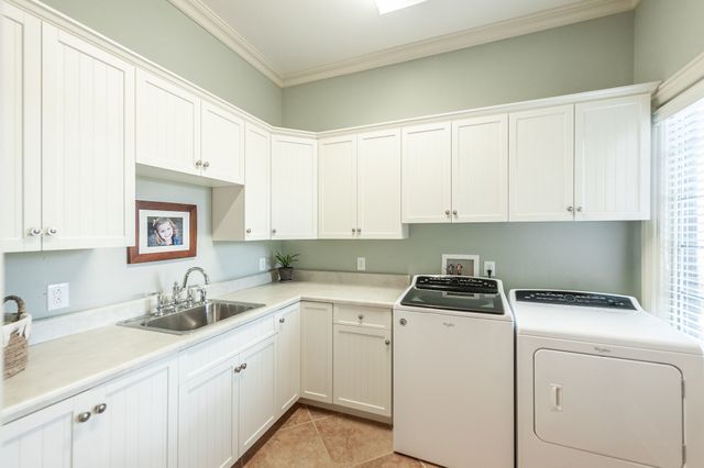 2436 Long Hollow Pike, Hendersonville, TN 37075