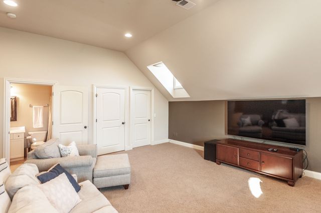 2436 Long Hollow Pike, Hendersonville, TN 37075
