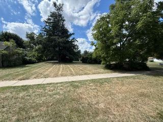 6812 Marvin Street, Taylor, MI 48180