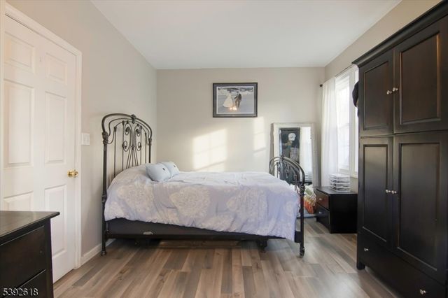 69 Newby Ave, Woodland Park, NJ 07424