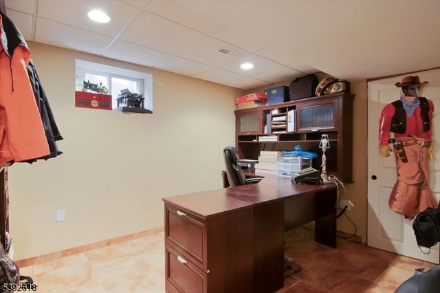 69 Newby Ave, Woodland Park, NJ 07424