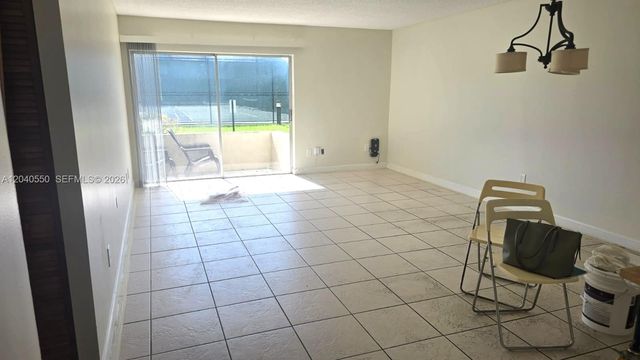 7785 SW 86th St E-113, Miami, FL 33143