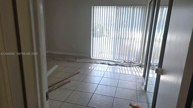 7785 SW 86th St E-113, Miami, FL 33143