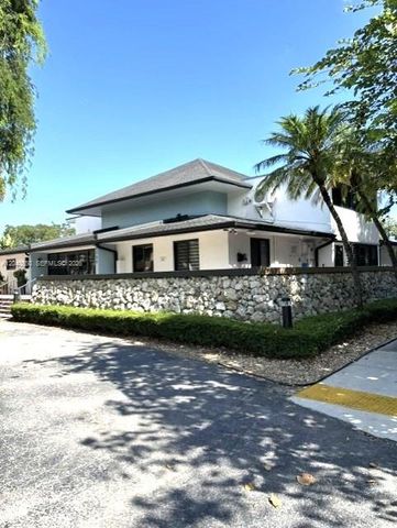 7785 SW 86th St E-113, Miami, FL 33143