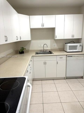 7785 SW 86th St E-113, Miami, FL 33143
